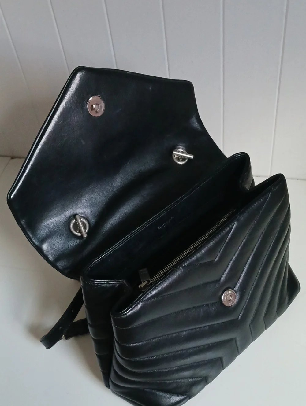 YVES ST LAURENT LOULOU TOP HANDLE BAG MATELASSE
